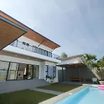 Villa Lenis