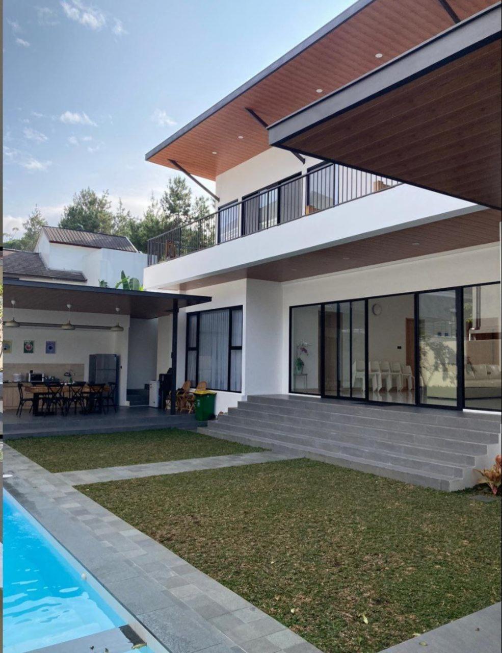Lenis Bandung